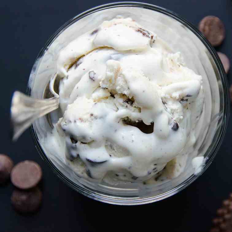 cool mint cookie chip ice cream