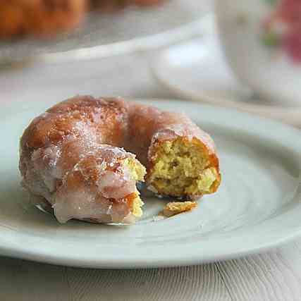 kueh keria (malay sweet potato donuts)