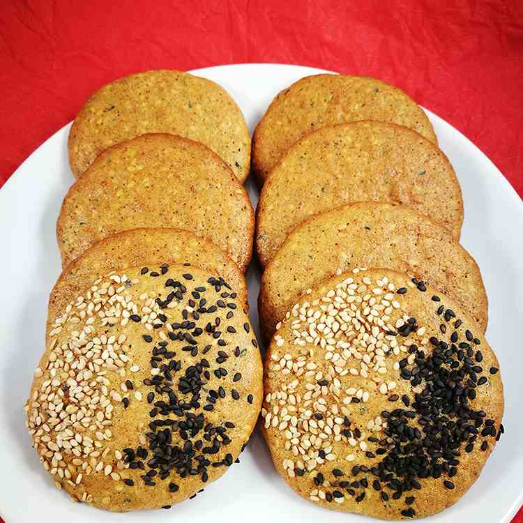 Crispy Gluten-Free Sesame Cookies