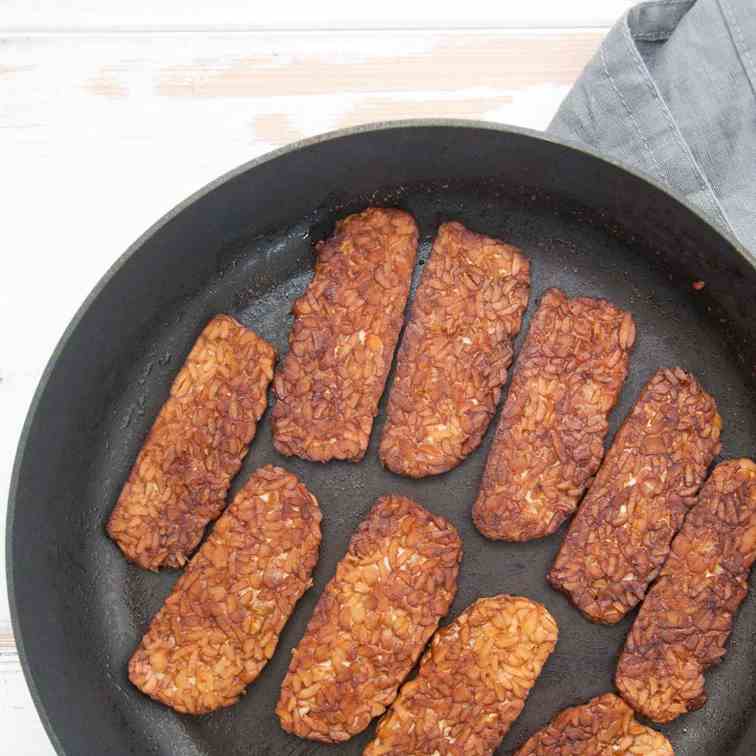 Vegan Tempeh Bacon