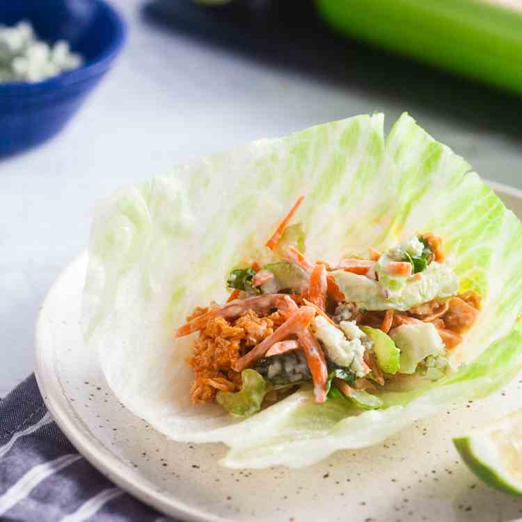 buffalo chicken lettuce wraps