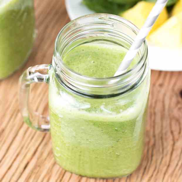 Tropical Green Smoothie