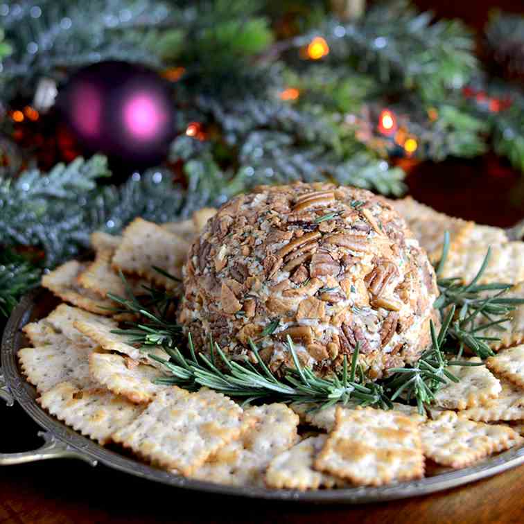 Easy Cheddar Cheese Ball