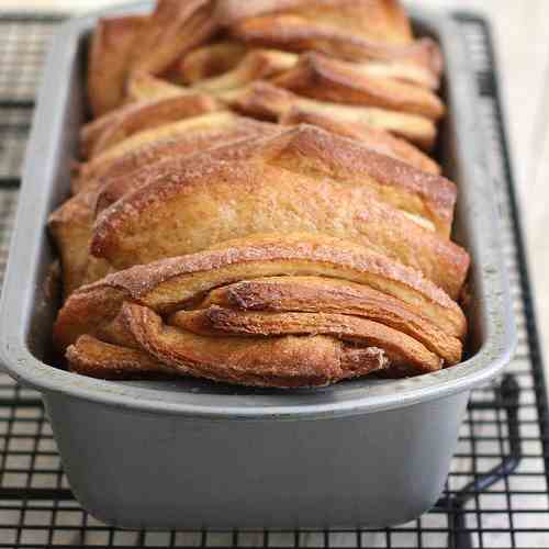 Cinnamon Sugar Pull-Apart Bread