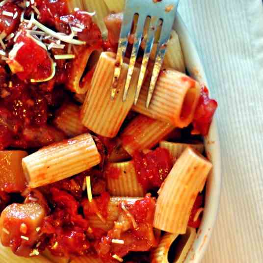 Tomato Aubergine Pasta