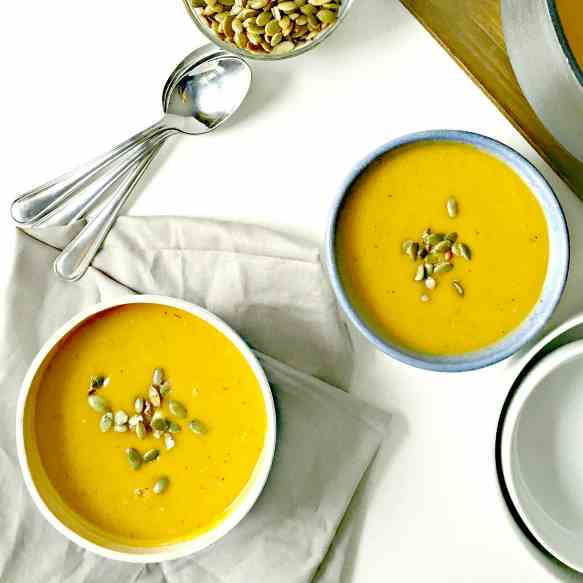 Fall Roasted Butternut Squash Soup