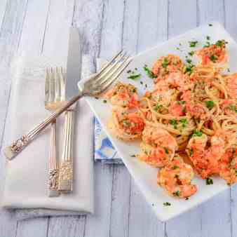 Shrimp Linguine in White Wine Sauce