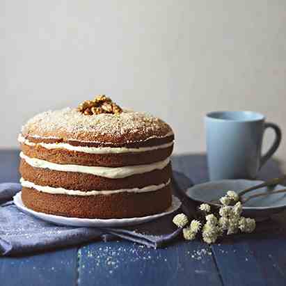 Moist Walnut Carrot Cake with Swiss Mering