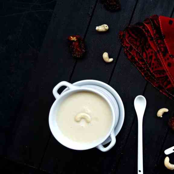 Vegan cashew cream soup