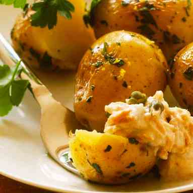 Potatoes With Parsley And Tuna Dip