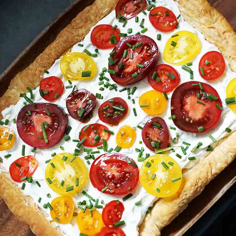 Herbed heirloom tomato tart