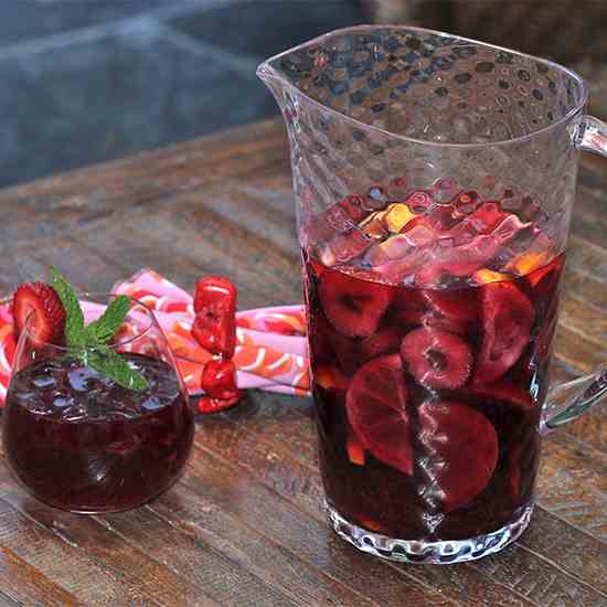 Tangerine & Strawberry Sangria     