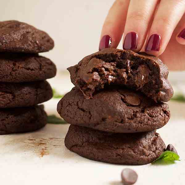 Vegan Chocolate Mint Cookies