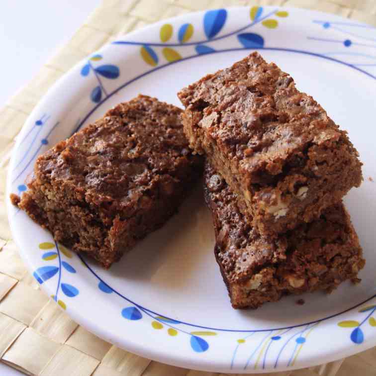 Classic Chocolate - Walnut Brownie