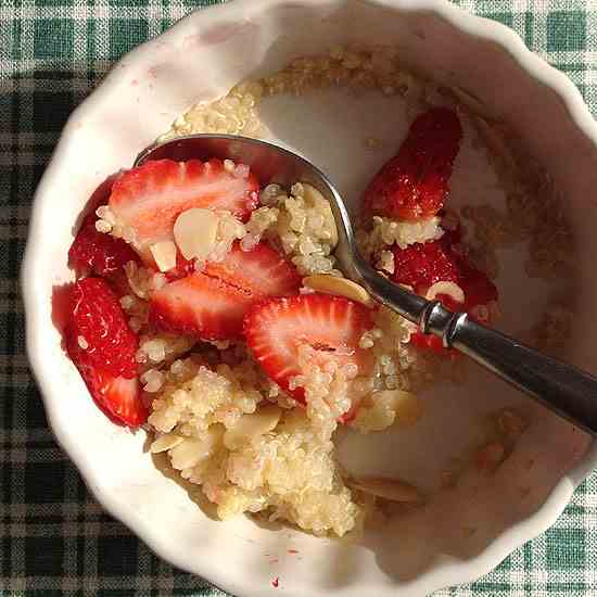 Quinoa with Strawberries