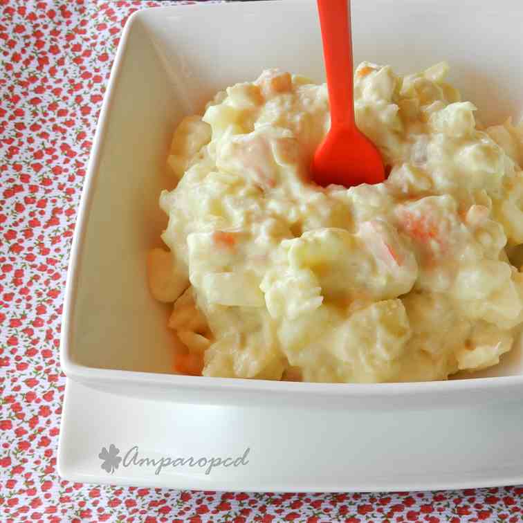 Ensaladilla de merluza y langostinos