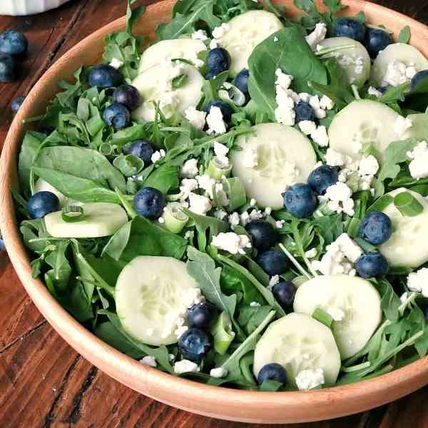 Balsamic Blueberry Salad