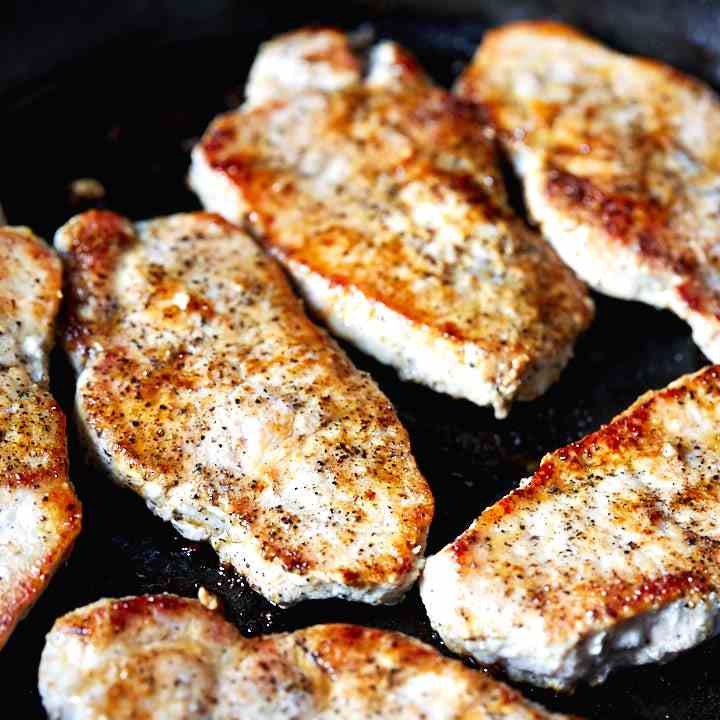 10-minute Pan-Fried Pork Chops