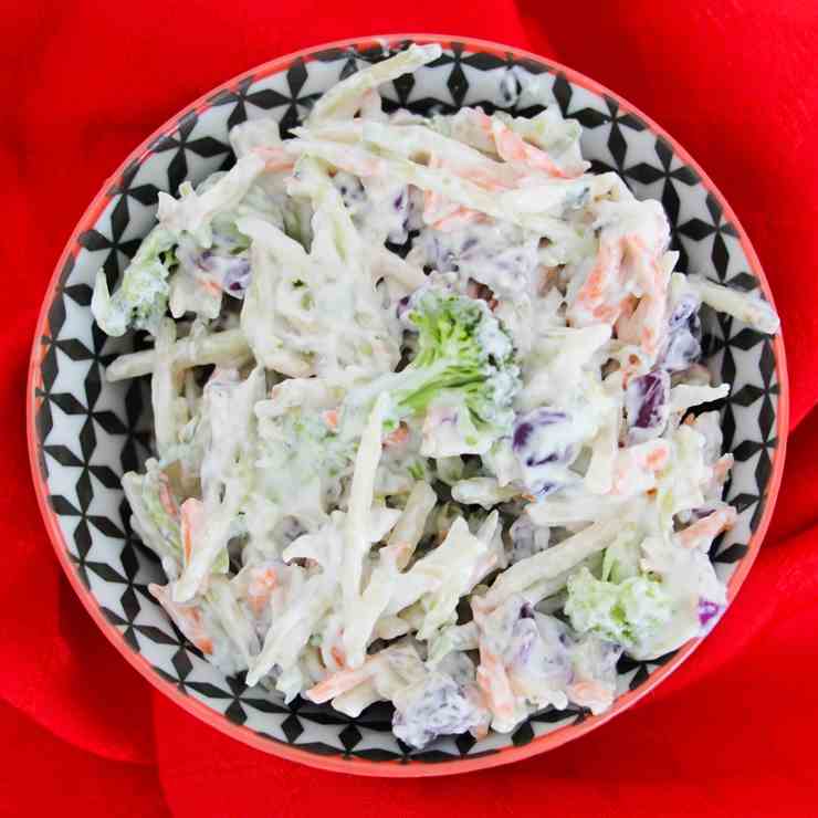 Creamy No Mayo Coleslaw