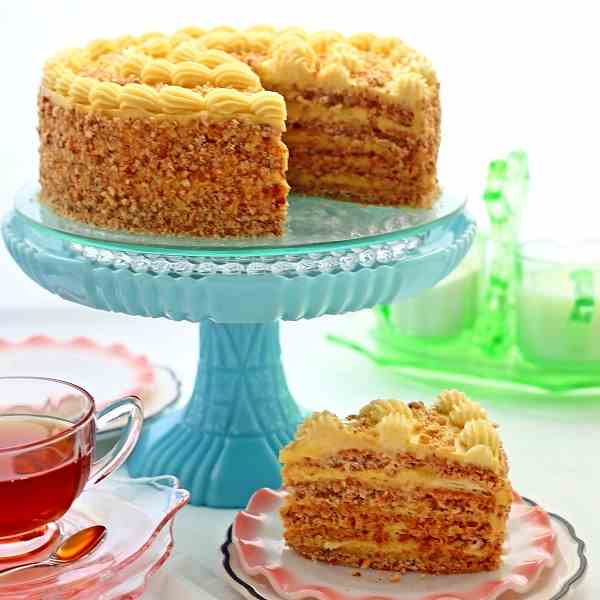 Dacquoise Cake aka Sans Rival