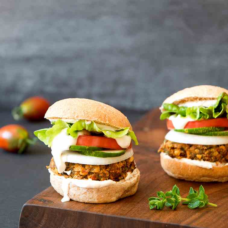 Mediterranean Chickpea Burgers