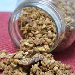 Peanut Butter, Maple & Cinnamon Granola