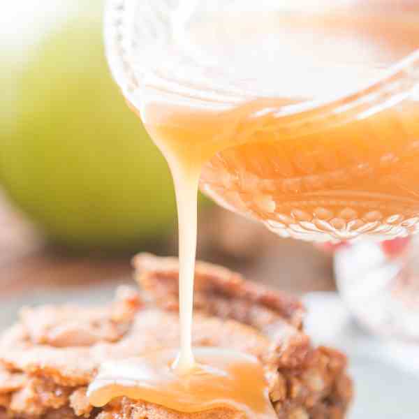 apple cake with caramel sauce