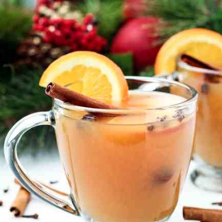 Easy Holiday Wassail