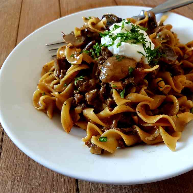 One-Pot Beef Stroganoff