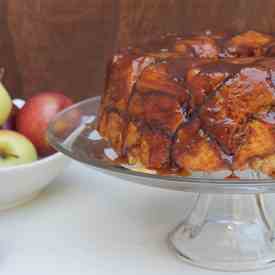 Caramel Apple Monkey Bread