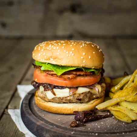 Homemade beef burgers