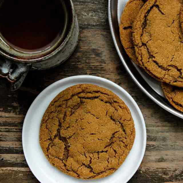 Chewy Five Spice Ginger Molasses Cookies