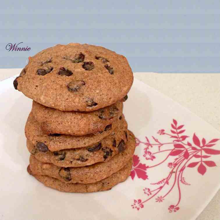 Pumpkin Chocolate Chip Cookies