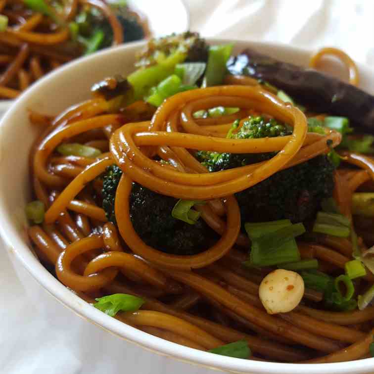 Vegan Kung Pao Noodles