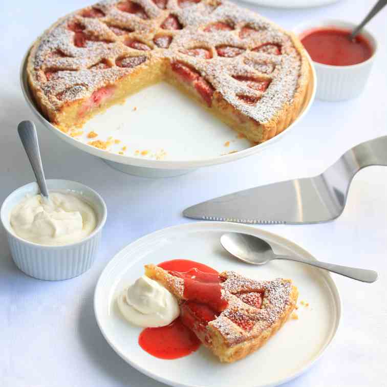 Strawberry Frangipane Tart 