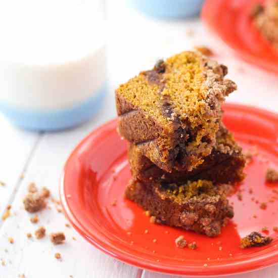 Cinnamon Roll Pumpkin Bread