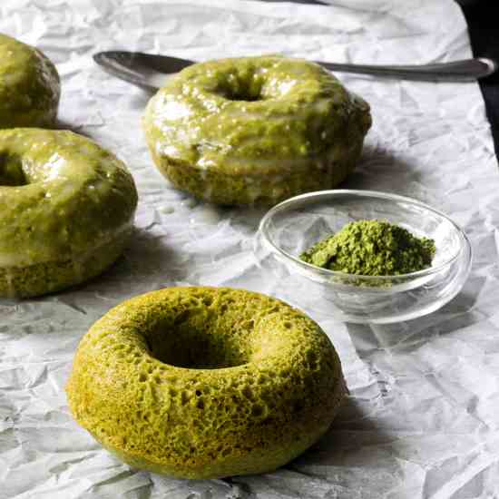 Baked Matcha Donuts