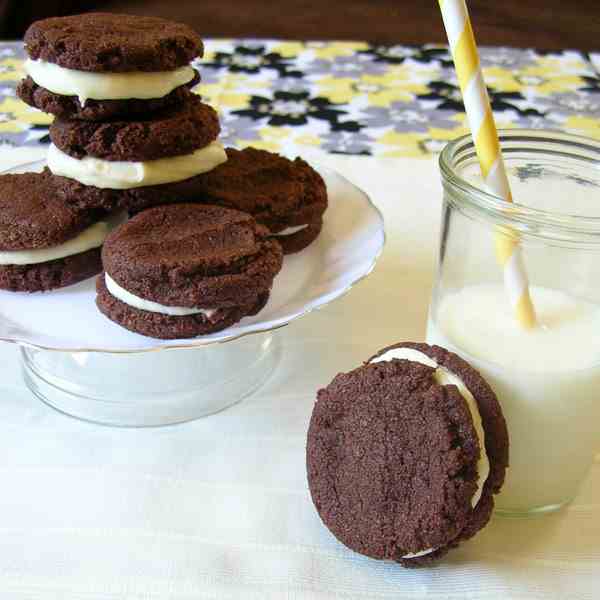 Healthy Chocolate Sandwich Cookies