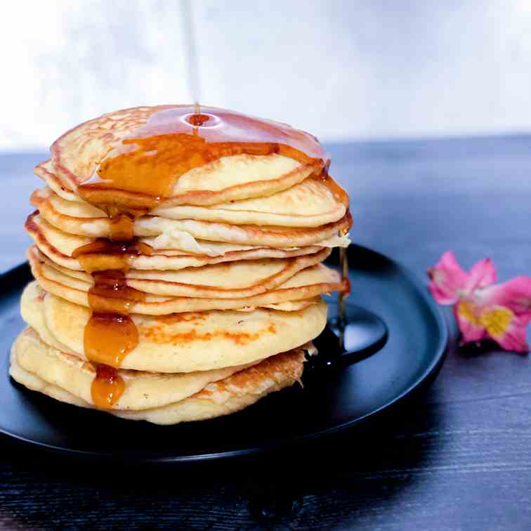 Fluffy Buttermilk Pancakes