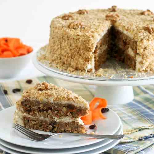 Healthy Carrot Cake & Cream Cheese Icing