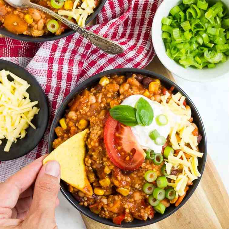 Easy Vegan Chili with Beans and Millet
