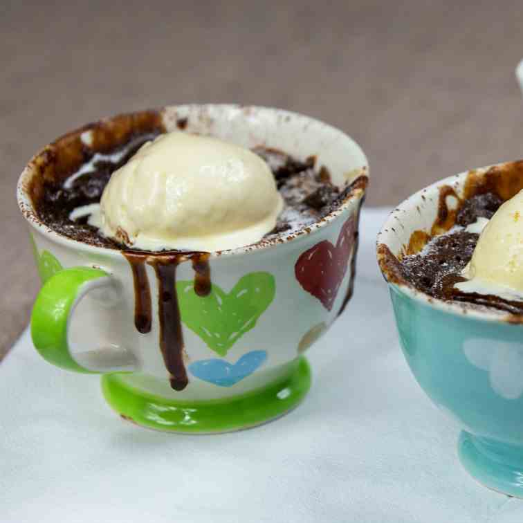 Chocolate Salted Caramel Lava Puddings