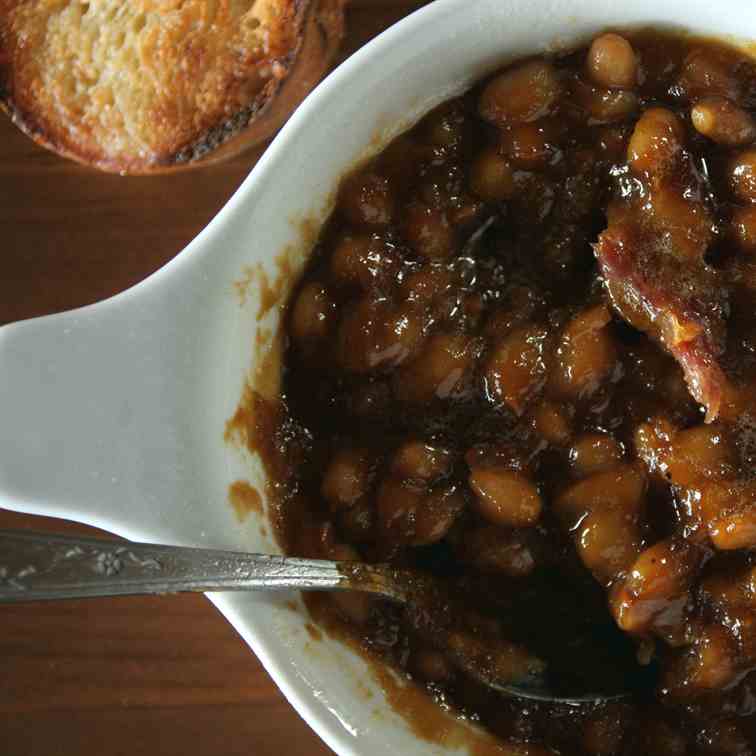 Slow Cooker Boston Baked Beans