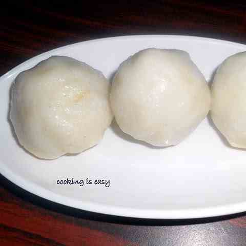 Steamed rice balls.