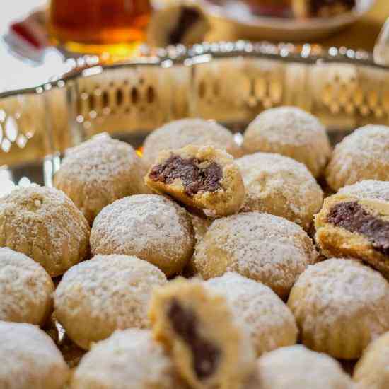 Maamoul Cookies (Date Filled Cookies)