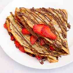 Nutella/Biscoff & Strawberry Crepes