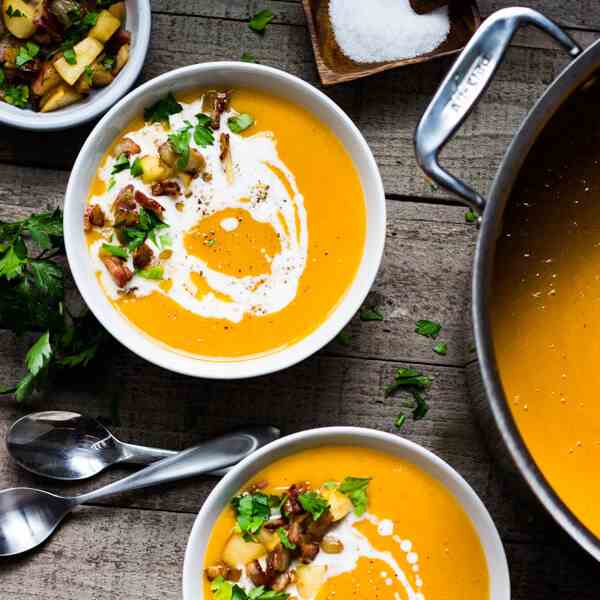 The Best Creamy Butternut Squash Soup