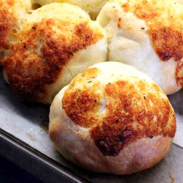 Cheese Party Bread Rolls