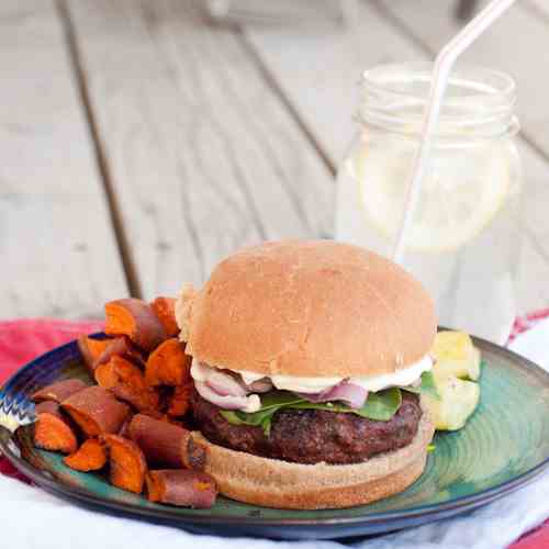 Chèvre Stuffed Hamburgers