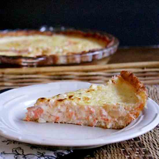 salmon quiche with potato crust